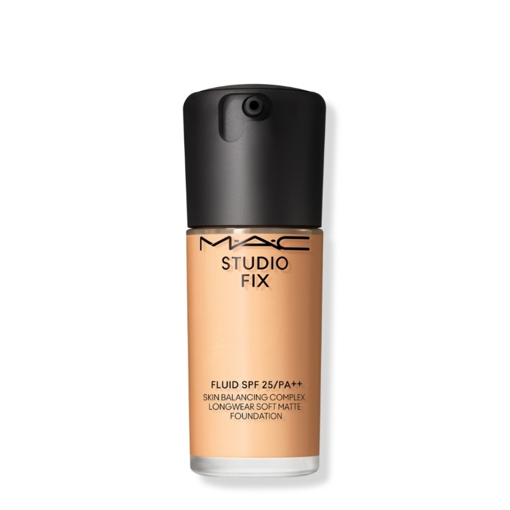 NC25 MAC Cosmetics Studio Fix SPF15 24 Hr Matte Foundation Oil Control Brand New